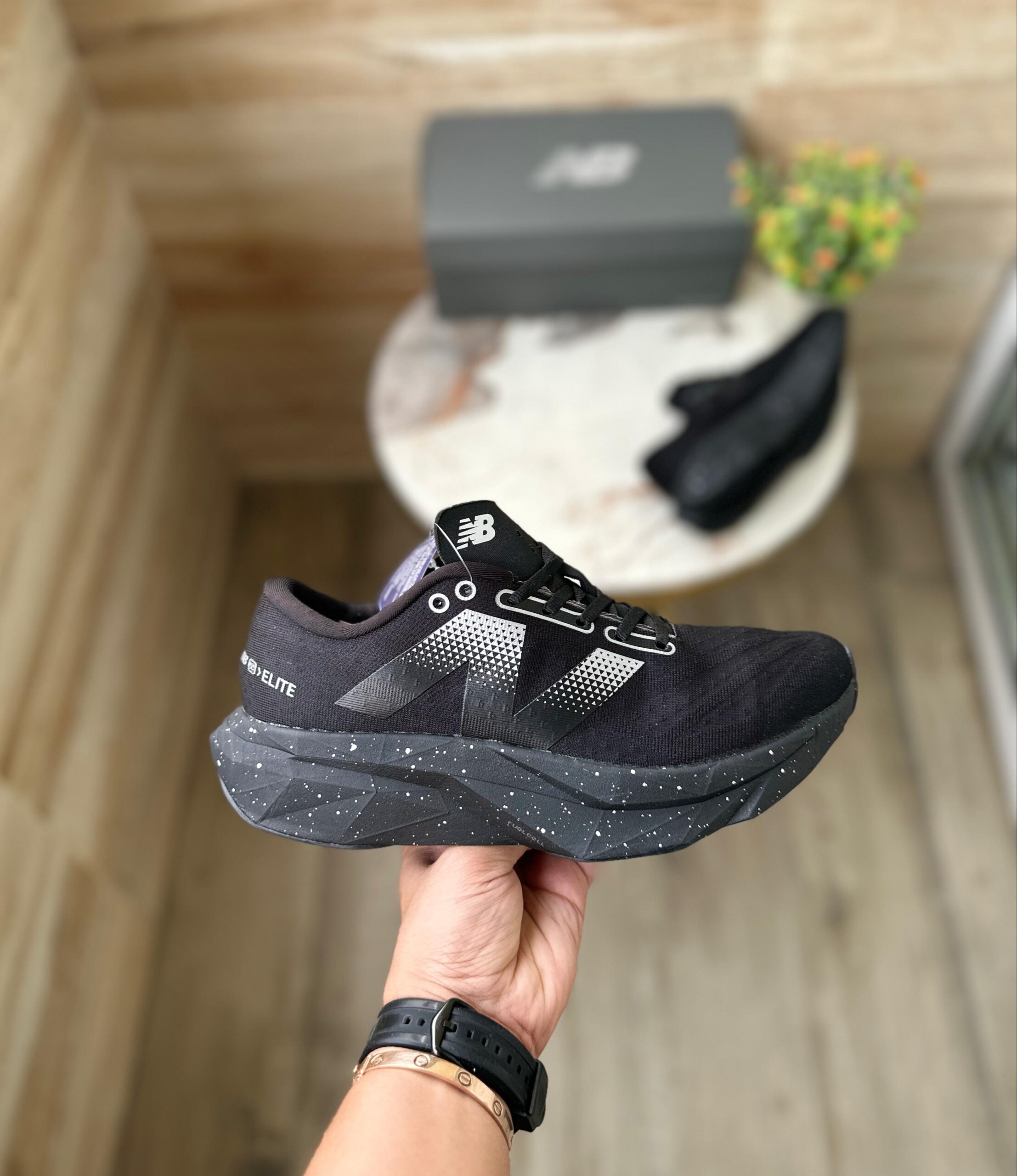 New Balance RC Elite V4 - Image 2